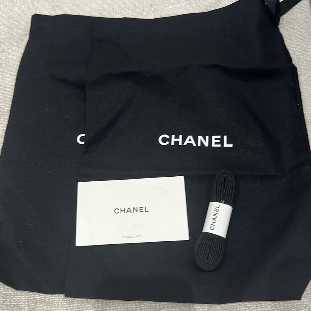 Black Chanel women’s sneakers - Picture 6 of 9